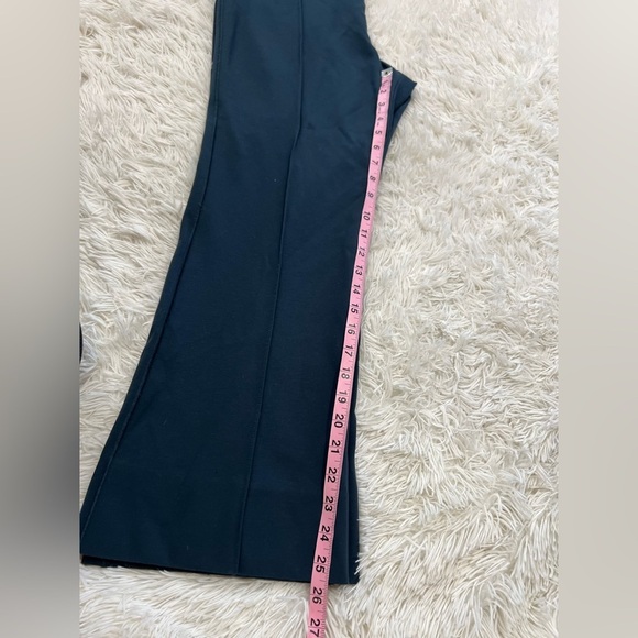 M.M. Lafleur Maternity Pants - Size 14 - Picture 7 of 7